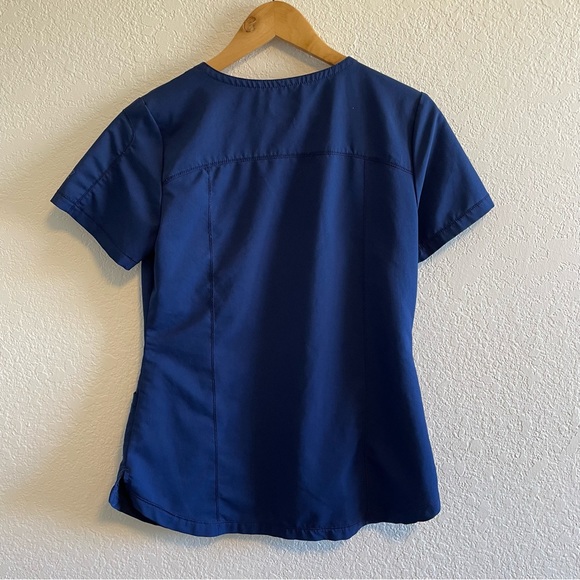 Dickies Dynamix Scrub Top - Picture 4 of 6